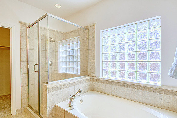 2518 Inwood View (027) MLS