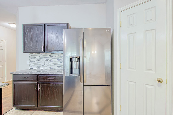 8110 Rosespur Park (015)