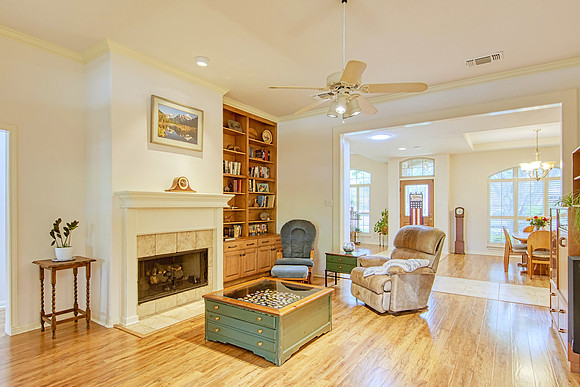 2518 Inwood View (011)