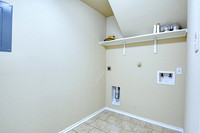 10814 Arkey Ave (019)