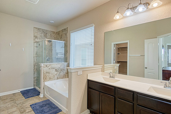 8104 Robin Gate (024)
