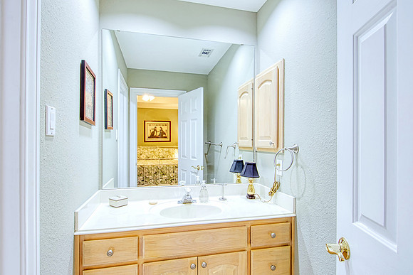 3314 Falling Brook (039)