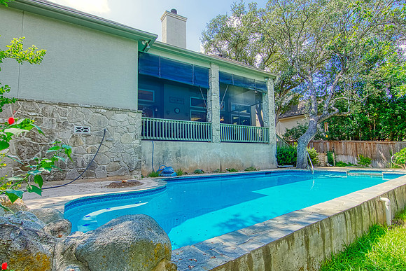 3314 Falling Brook (052)