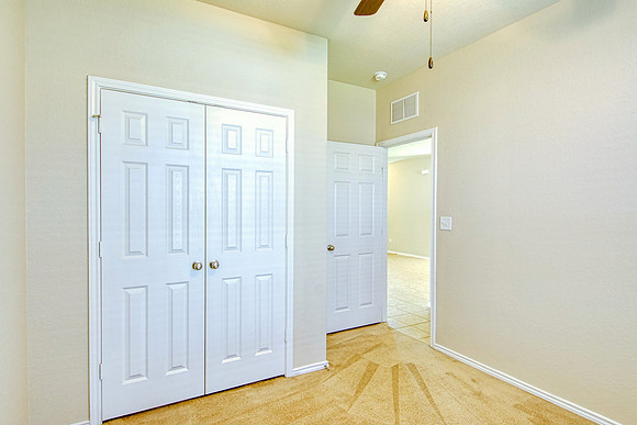156 Elderberry-MLS (017)