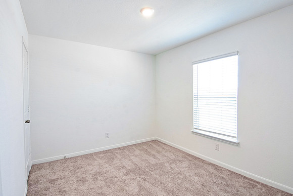 10939 Delight Grove (012)