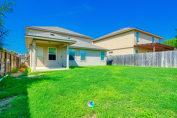 10814 Arkey Ave (042)