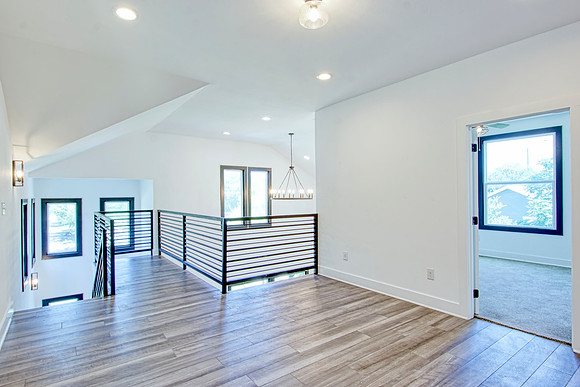 1111 N Palmetto (026)