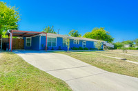 202 Covina Ave (002)