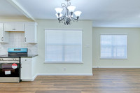 202 Covina Ave (011)