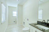 202 Covina Ave (019)
