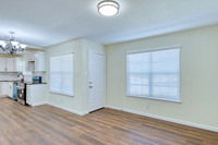 202 Covina Ave (008)