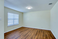 202 Covina Ave (009)
