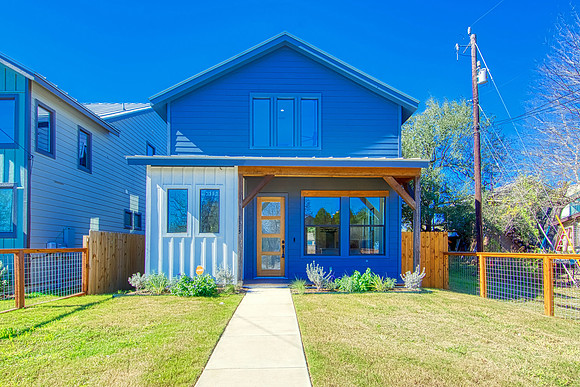 1111 North Palmetto Ave (001)
