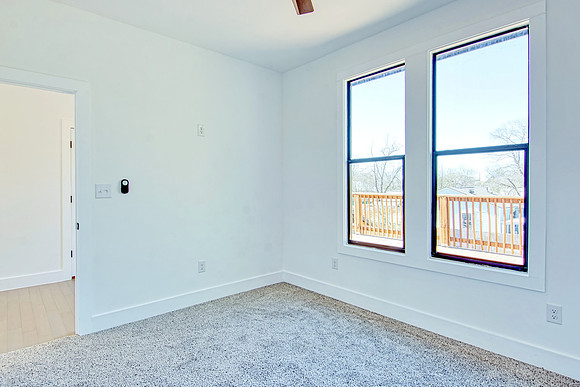 1111 North Palmetto Ave (034)