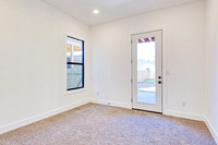 1111 North Palmetto Ave (016)
