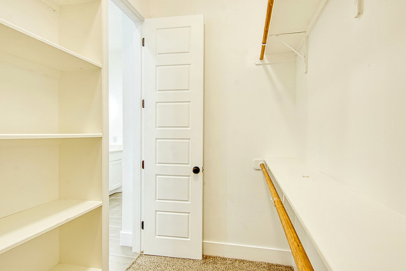 1111 North Palmetto Ave (022)