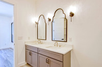 1111 N Palmetto (019)