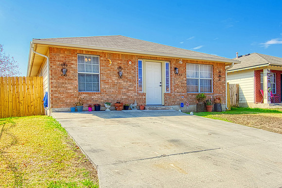 1523 Melissa Sue - MLS (003)