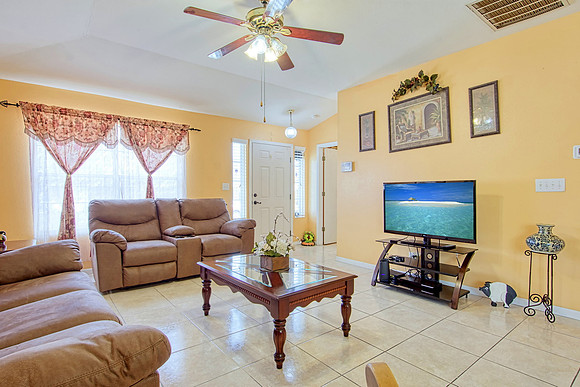 1523 Melissa Sue - MLS (008)