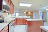 9008 Priviledge Point (011)