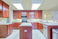 9008 Priviledge Point (012)