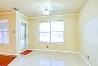 9008 Priviledge Point (016)