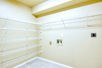 9008 Priviledge Point (020)