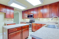 9008 Priviledge Point (013)
