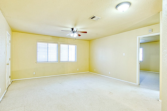 9008 Priviledge Point (023)