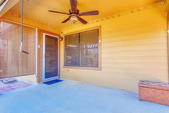 9008 Priviledge Point (038)