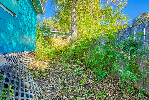 308 Andrews St (026)