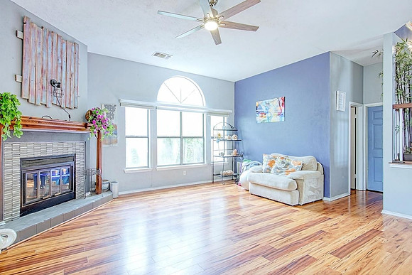 14014 Shire Oak (015)