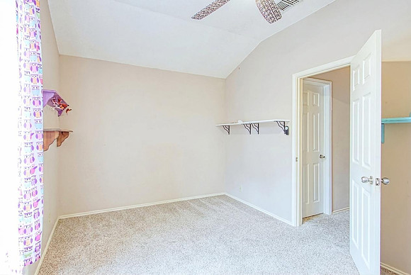 14014 Shire Oak (035)