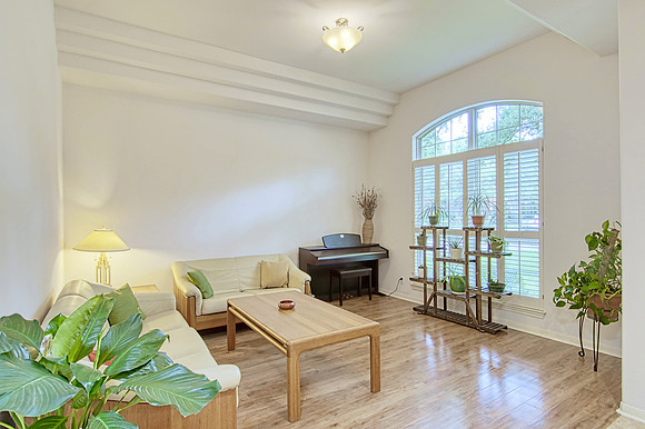 2518 Inwood View (006)