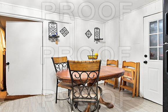 1204 W Kings Hwy (011)