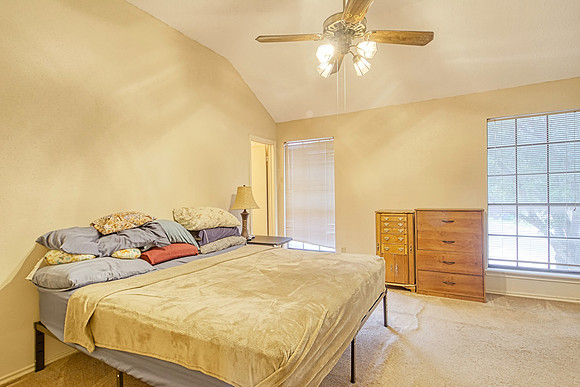 15005 Baycliff (018)