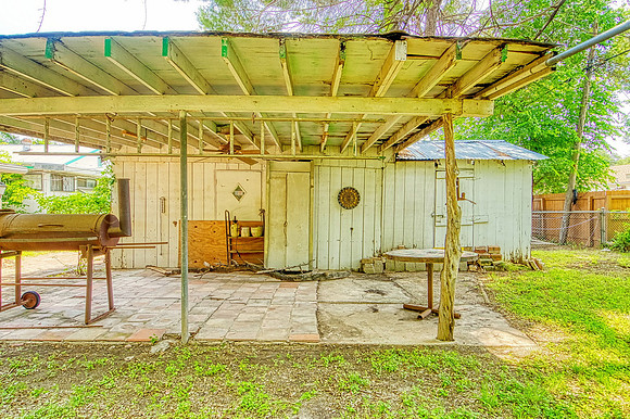 412 Drake Ave (039)