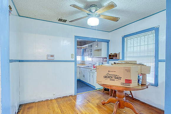 412 Drake Ave (009)