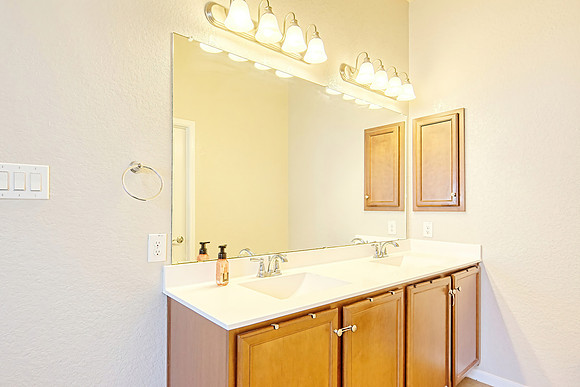 7046 Zuma Beach (022)