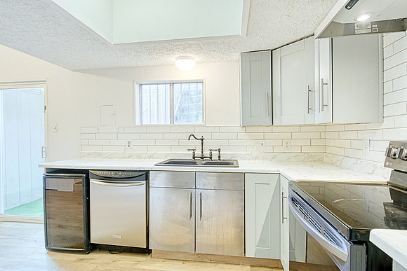 8117 Scottshill (012)