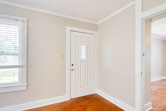 520 Wright Ave (005)