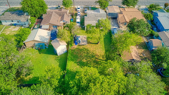 415 W Southcross-MLS (004)