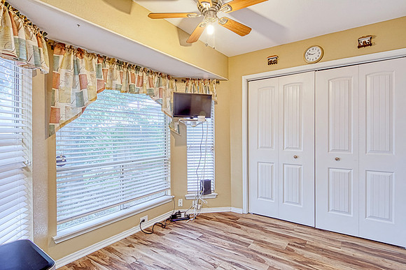 15005 Baycliff (014)