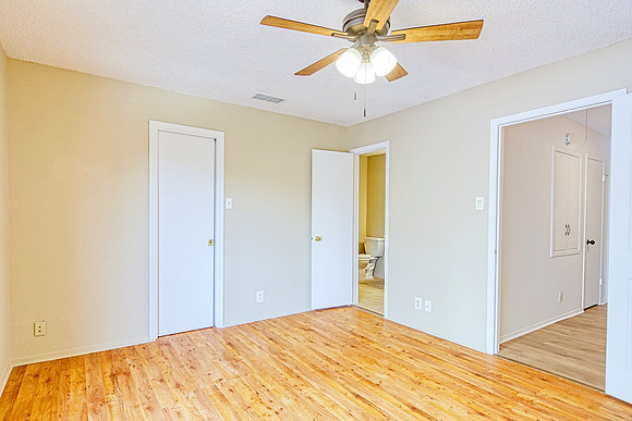 8117 Scottshill (021)