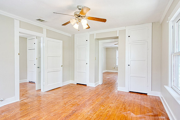 520 Wright Ave (012)