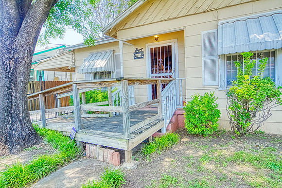 412 Drake Ave (003)