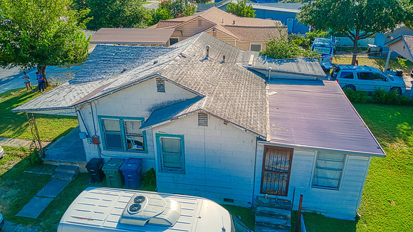 415 W Southcross-MLS (020)