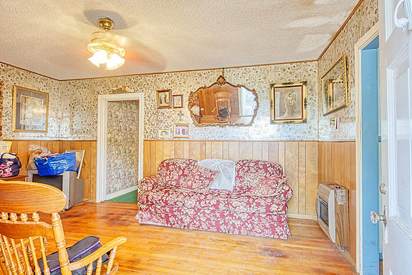 412 Drake Ave (005)