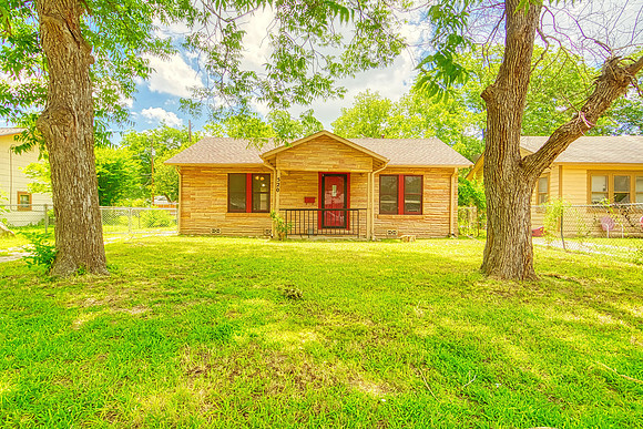 520 Wright Ave (001)