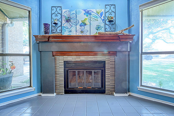 14014 Shire Oak (011)